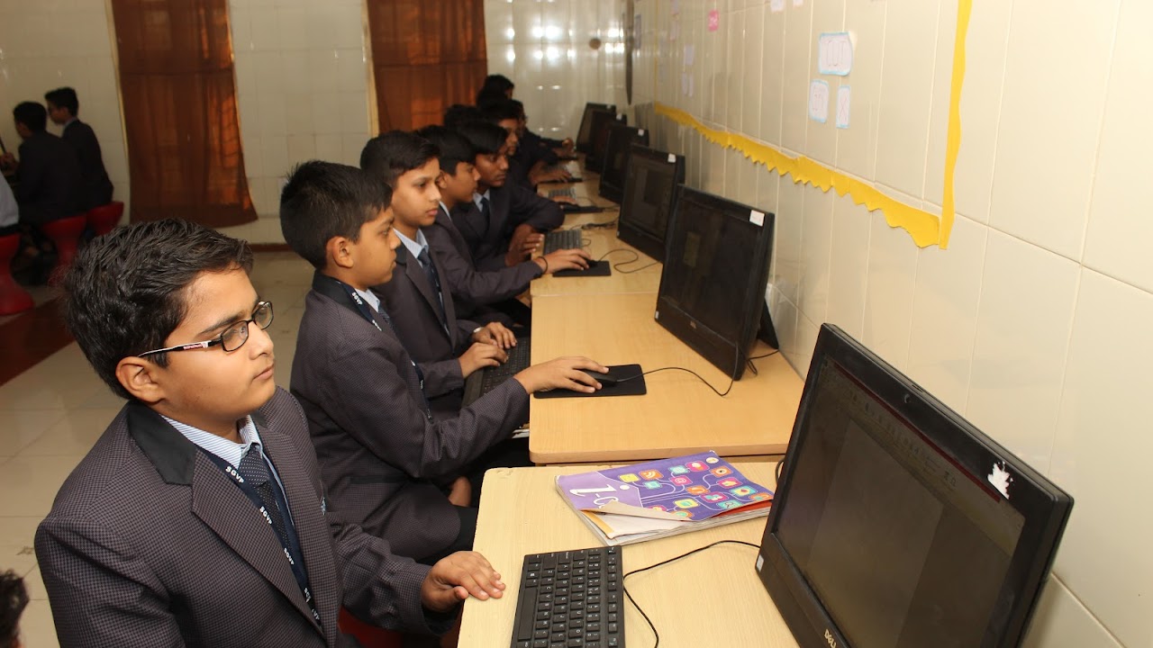 IT & Multimedia Centre - SGVP Gurukul - Ribda